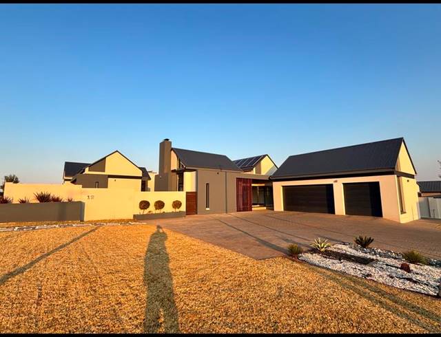 4 BEDROOM HOUSE FOR SALE IN MIDSTREAM MEADOWS